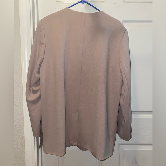 Treasure & Bond Collarless Blazer - Picture 3 of 6